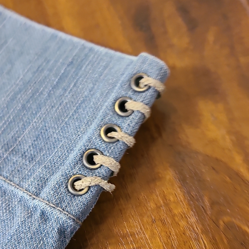 Dana Buchman Light Blue Women's Capris Jeans - Picture 10 of 11